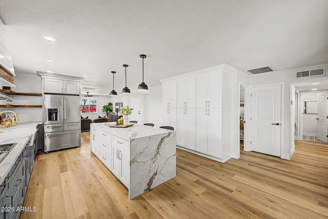 851 N 87TH Place, Scottsdale, AZ 85257