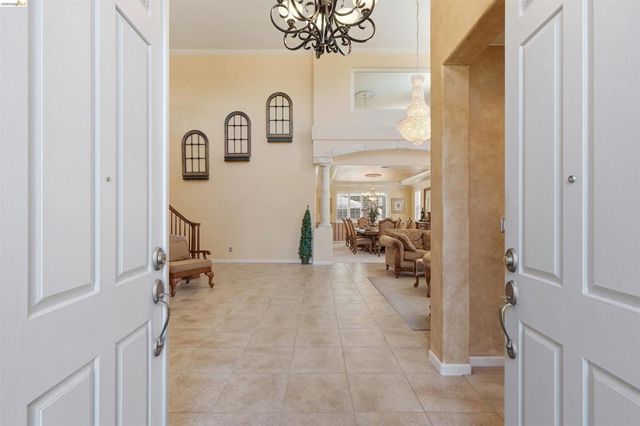 5048 Botting Ct, Antioch, CA 94531