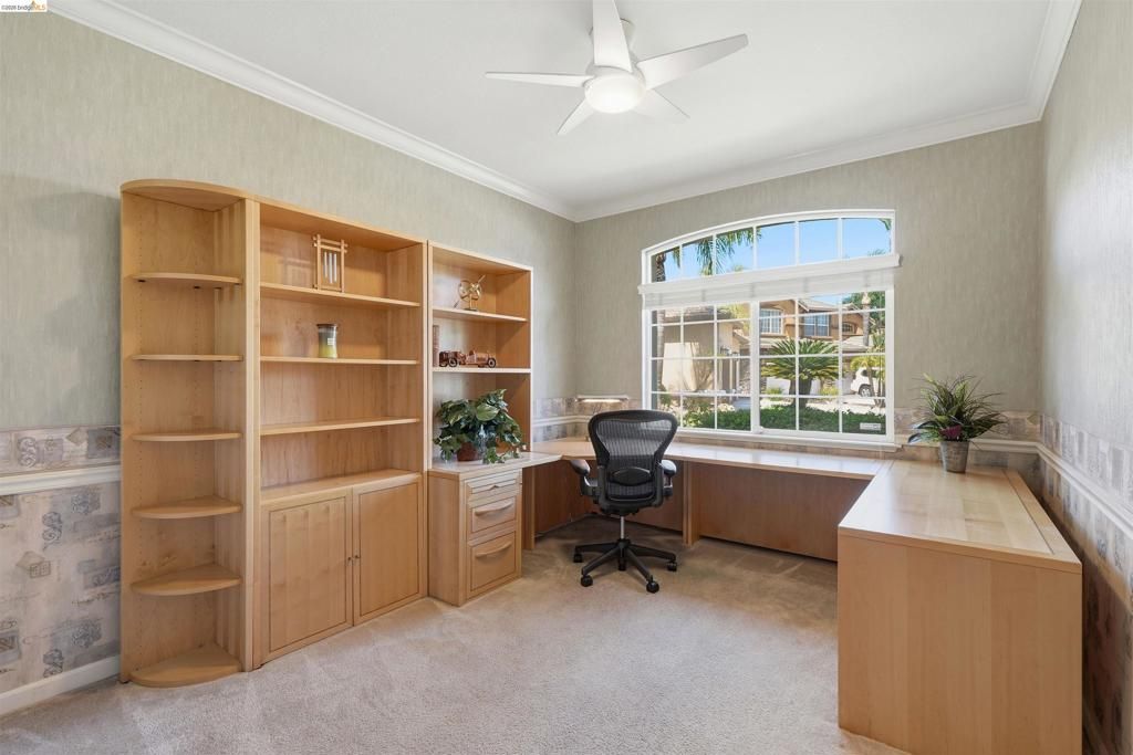 Image 23 of property listing at 5048 Botting Ct, Antioch, CA 94531
