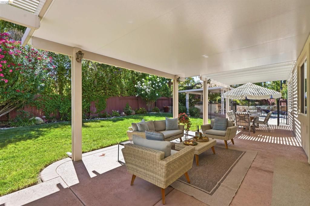 Image 35 of property listing at 5048 Botting Ct, Antioch, CA 94531