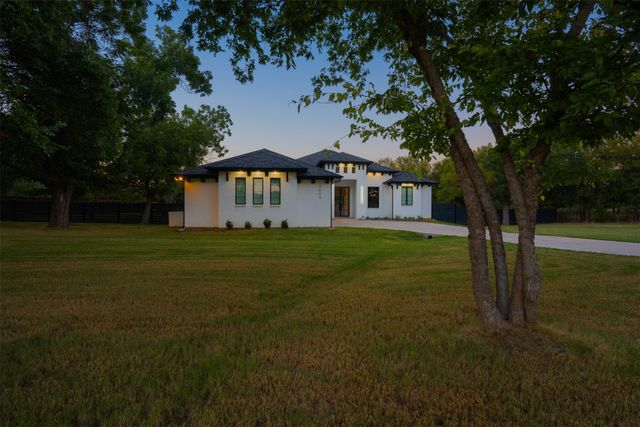 3509 Lakeshore Drive, Weatherford, TX 76087