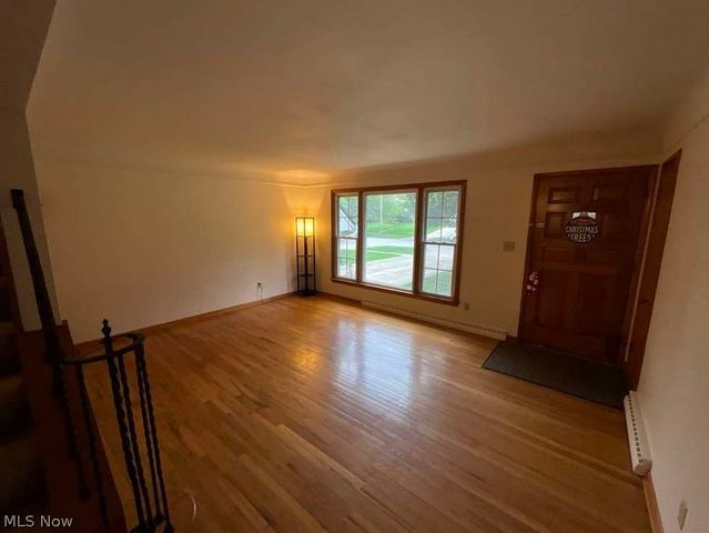 24079 Glenbrook Boulevard, Euclid, OH 44117