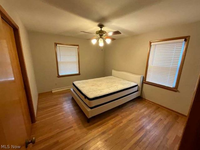24079 Glenbrook Boulevard, Euclid, OH 44117