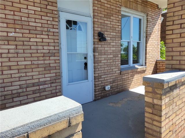 3412 Monroe St, Hill District, PA 15213