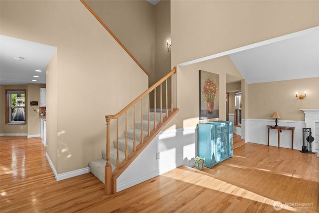 1860 Overview Drive NE, Tacoma, WA 98422