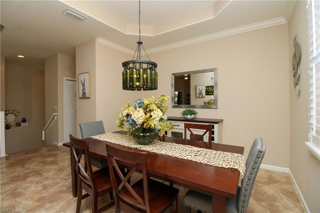 6657 Alden Woods CIR # 201, Naples, FL 34113