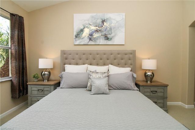 6657 Alden Woods CIR # 201, Naples, FL 34113