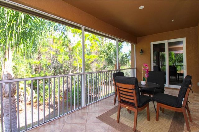 6657 Alden Woods CIR # 201, Naples, FL 34113
