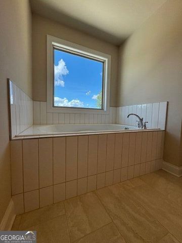 188 Lotus Lane 83, Covington, GA 30016