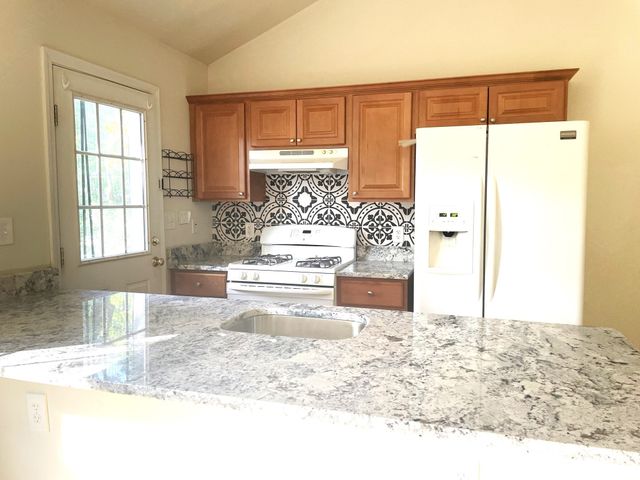 21 School Street 0, Westborough, MA 01581