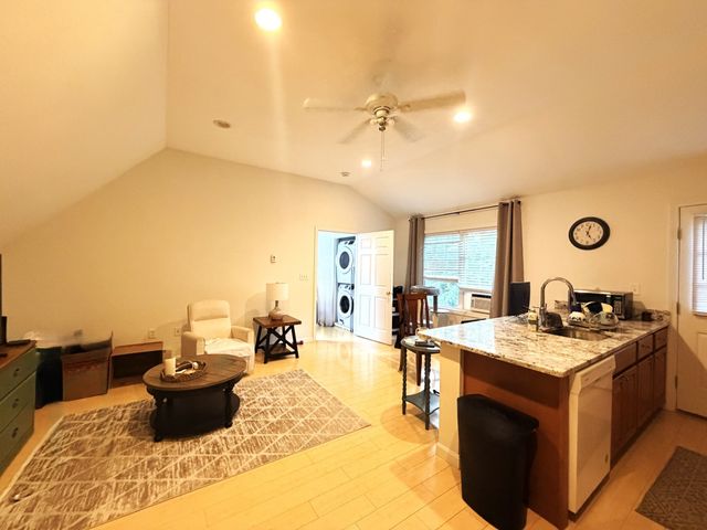 21 School Street 0, Westborough, MA 01581