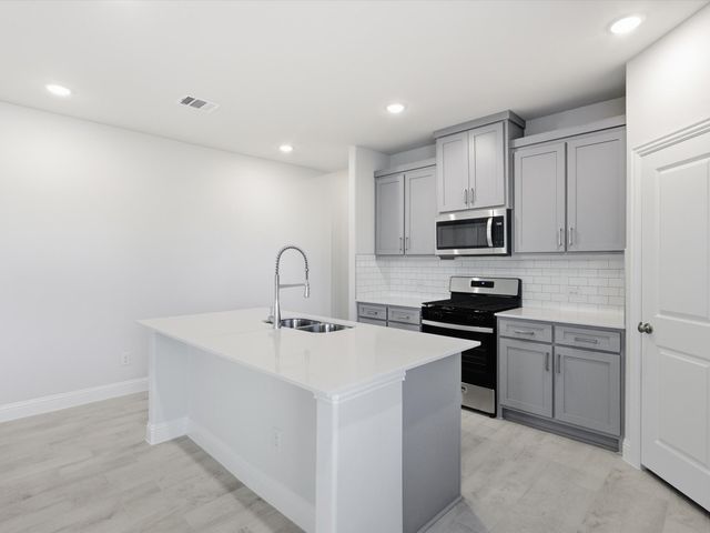 3205 Giovanni Point, Princeton, TX 75407