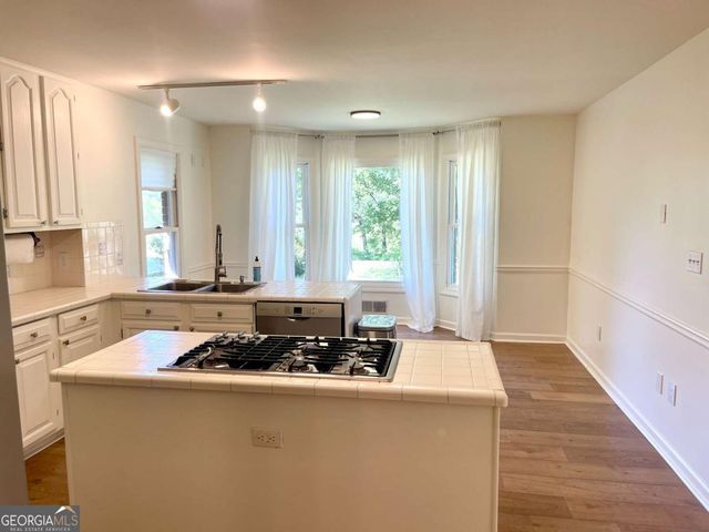 160 Farm Lane, Fayetteville, GA 30214