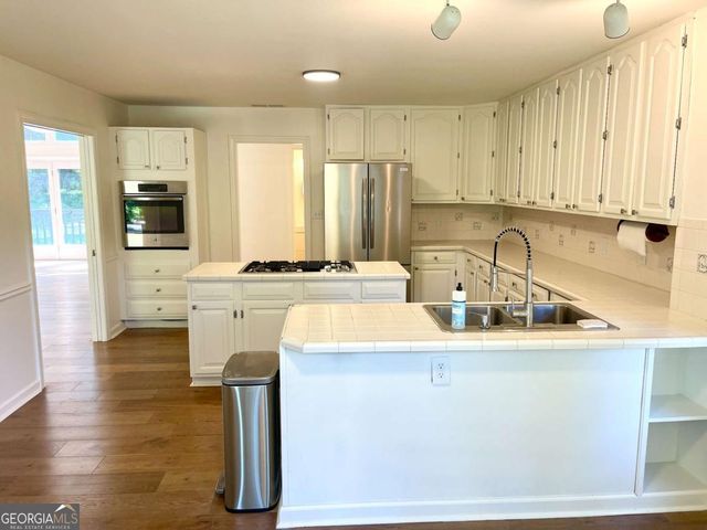 160 Farm Lane, Fayetteville, GA 30214