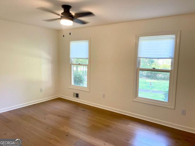 160 Farm Lane, Fayetteville, GA 30214