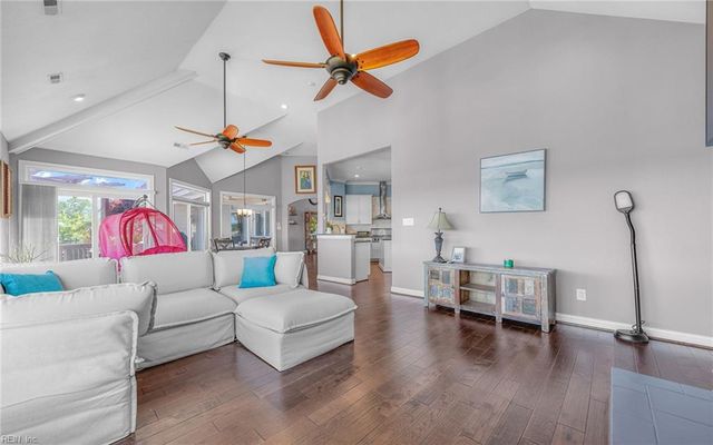 2124 Bierce DR, Virginia Beach, VA 23454