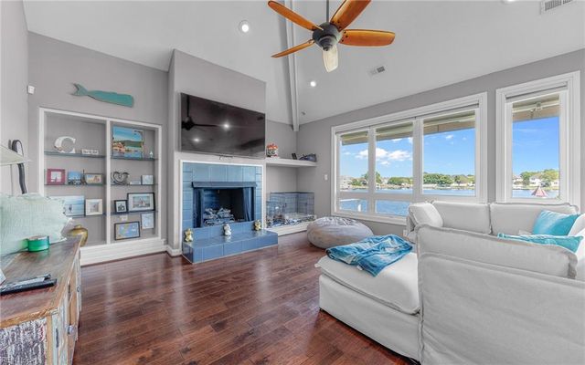 2124 Bierce DR, Virginia Beach, VA 23454