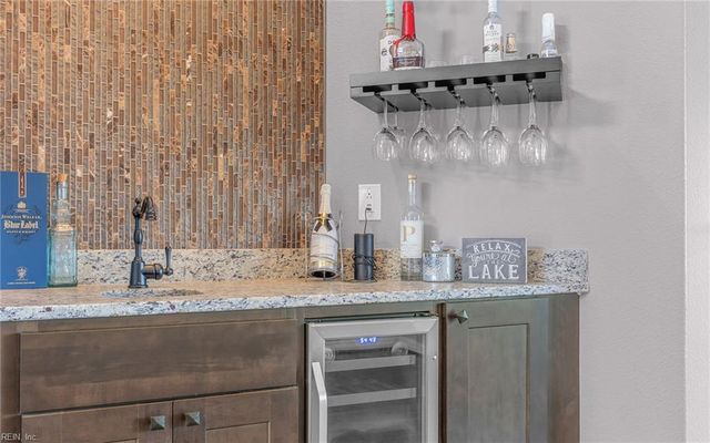 2124 Bierce DR, Virginia Beach, VA 23454