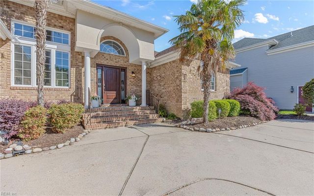 2124 Bierce DR, Virginia Beach, VA 23454