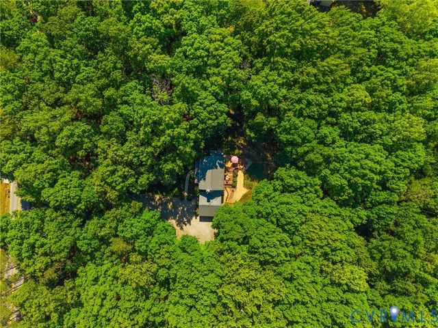 3100 Three Bridge Rd, Powhatan, VA 23139