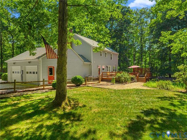 3100 Three Bridge Rd, Powhatan, VA 23139
