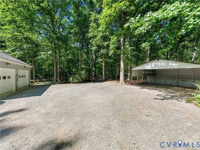 3100 Three Bridge Rd, Powhatan, VA 23139