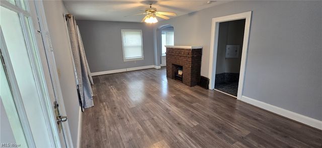 914 Dan Street, Akron, OH 44310