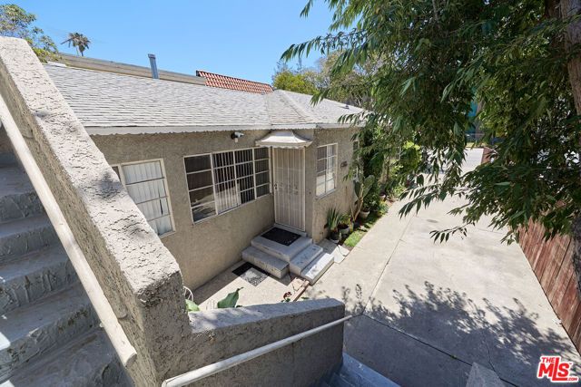 12029 Washington Place, Los Angeles, CA 90066