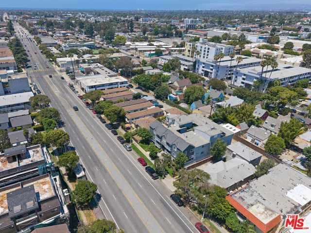 12029 Washington Place, Los Angeles, CA 90066