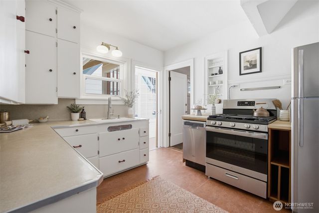 2110 G Street, Bellingham, WA 98225