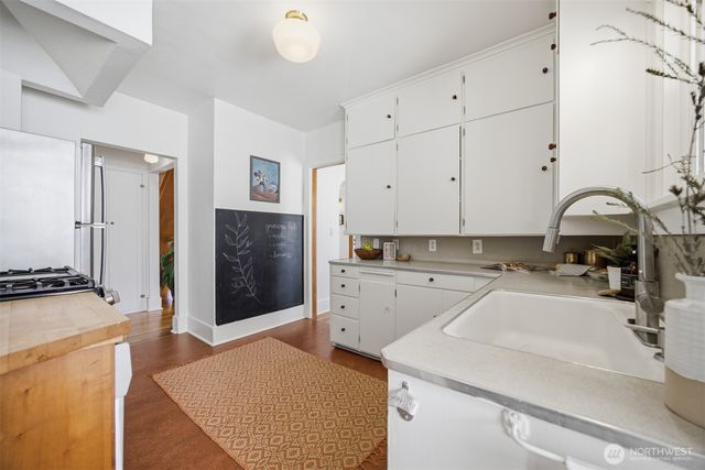 2110 G Street, Bellingham, WA 98225