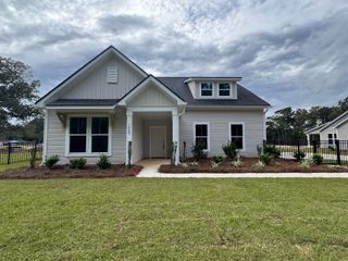 1968 Central Avenue, Summerville, SC 29483