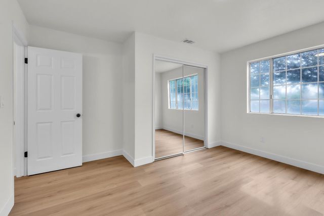 3500 Cypress St, Sacramento, CA 95838