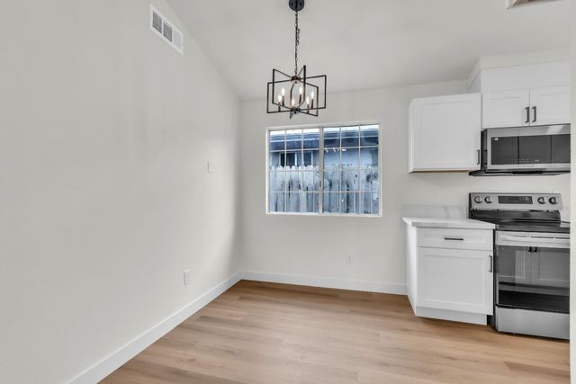 3500 Cypress St, Sacramento, CA 95838