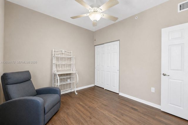 7715 Yardley Drive 212, Tamarac, FL 33321