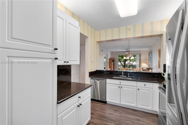 7715 Yardley Drive 212, Tamarac, FL 33321