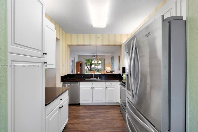 7715 Yardley Drive 212, Tamarac, FL 33321