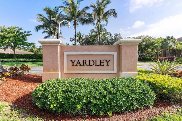 7715 Yardley Drive 212, Tamarac, FL 33321