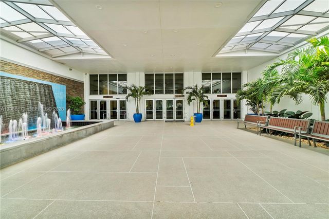 7715 Yardley Drive 212, Tamarac, FL 33321