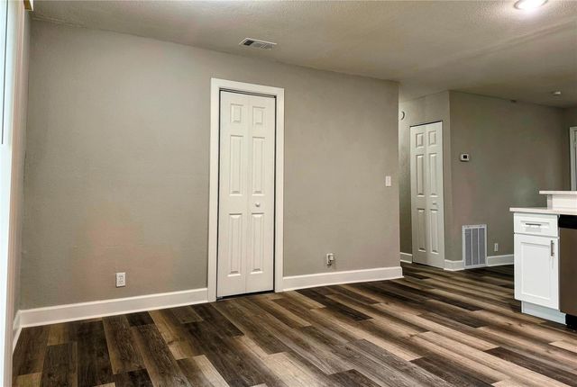 810 NW 59TH COURT, Ocala, FL 34482