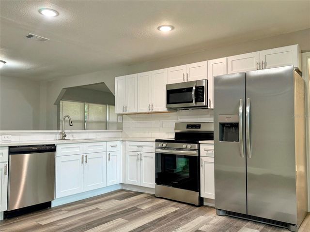 810 NW 59TH COURT, Ocala, FL 34482