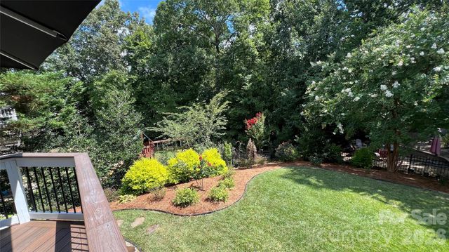 2413 Merryvale Way N, Waxhaw, NC 28173