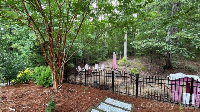 2413 Merryvale Way N, Waxhaw, NC 28173