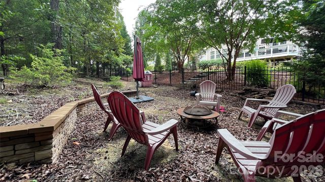 2413 Merryvale Way N, Waxhaw, NC 28173