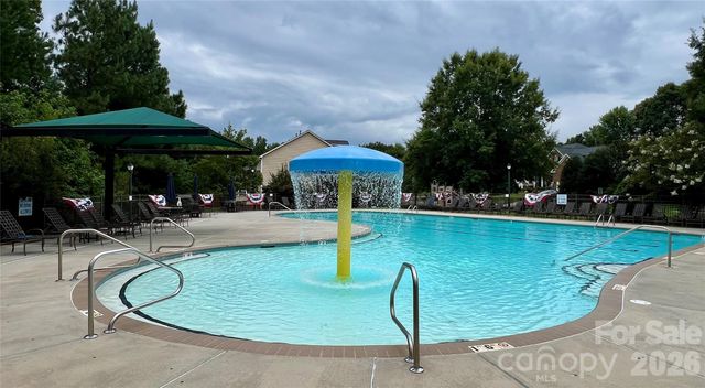 2413 Merryvale Way N, Waxhaw, NC 28173