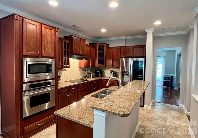 2413 Merryvale Way N, Waxhaw, NC 28173