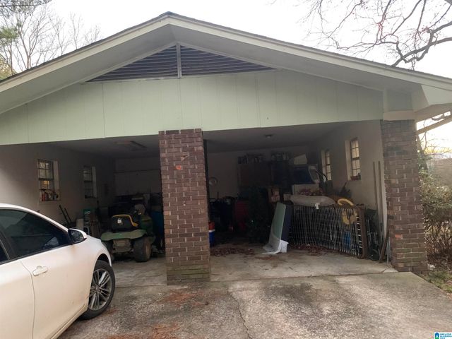 1805 L DRIVE, Fultondale, AL 35068