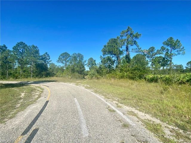 2178 Winnetka DR, Lehigh Acres, FL 33972