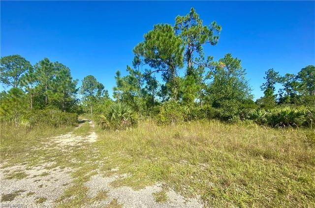 2178 Winnetka DR, Lehigh Acres, FL 33972