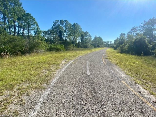 2178 Winnetka DR, Lehigh Acres, FL 33972